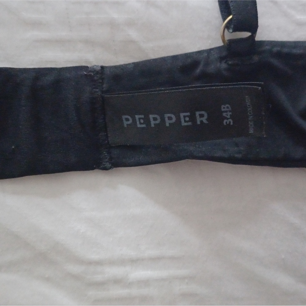 Pepper bra